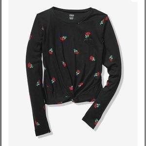 GIRLFRIEND TWIST FRONT LONG SLEEVE TEE L